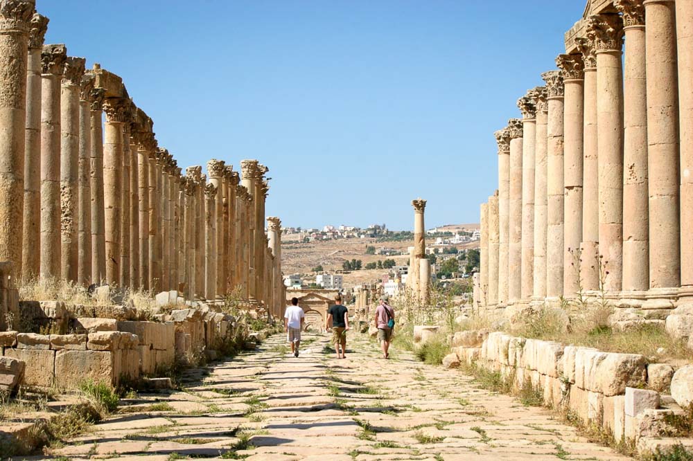 walking among the columns in Jerash - Jordan Tour